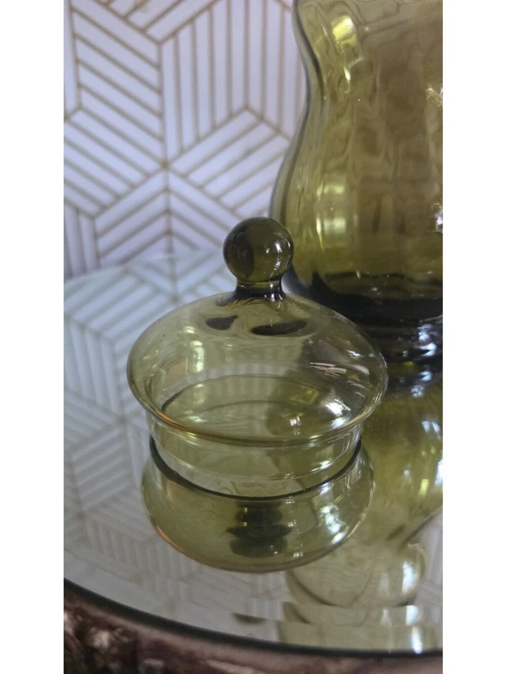Vintage Mid-Century Bravo Handcrafted Empoli Italy Green Glass Apothecary Jar